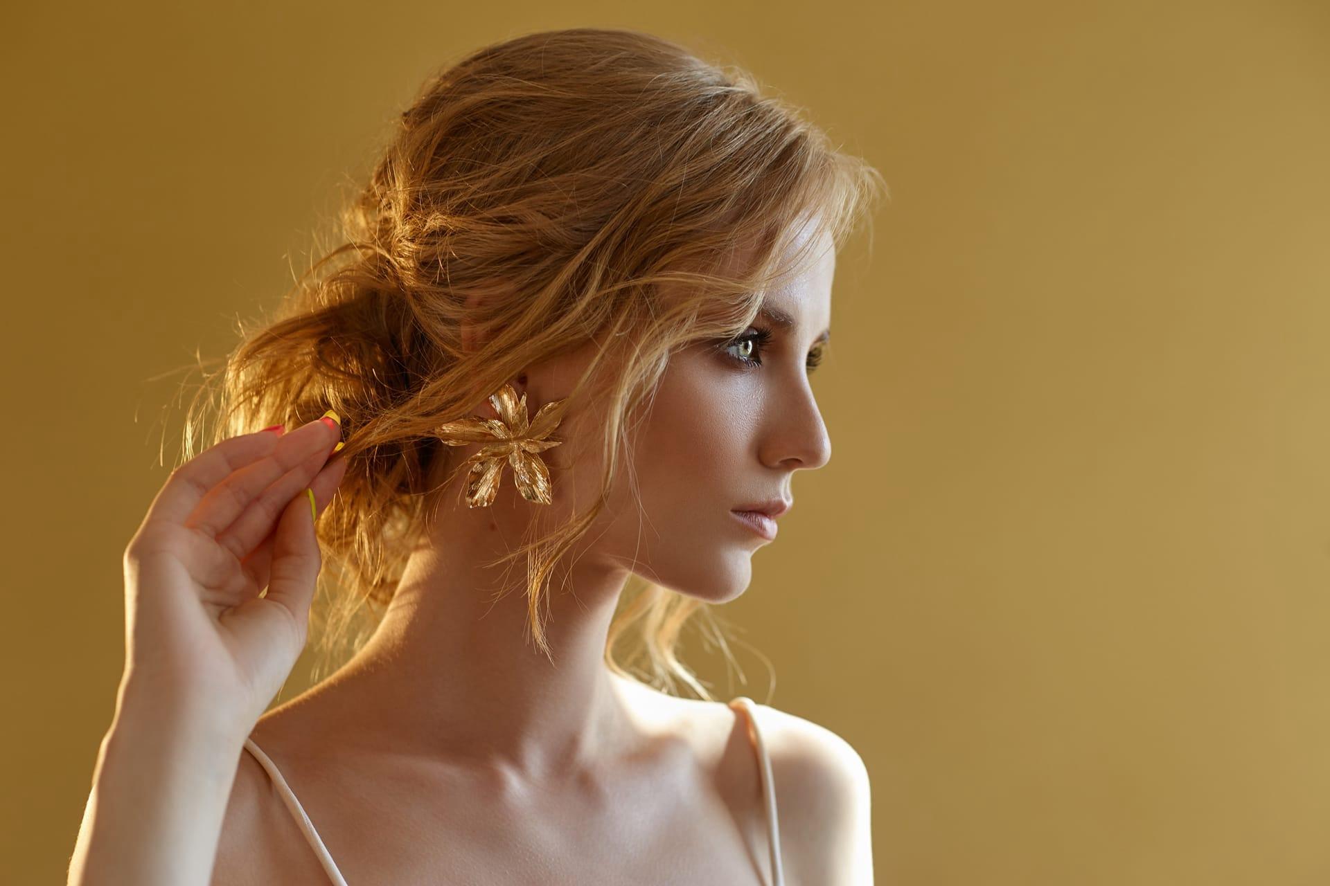 Beautiful ladies photos 16