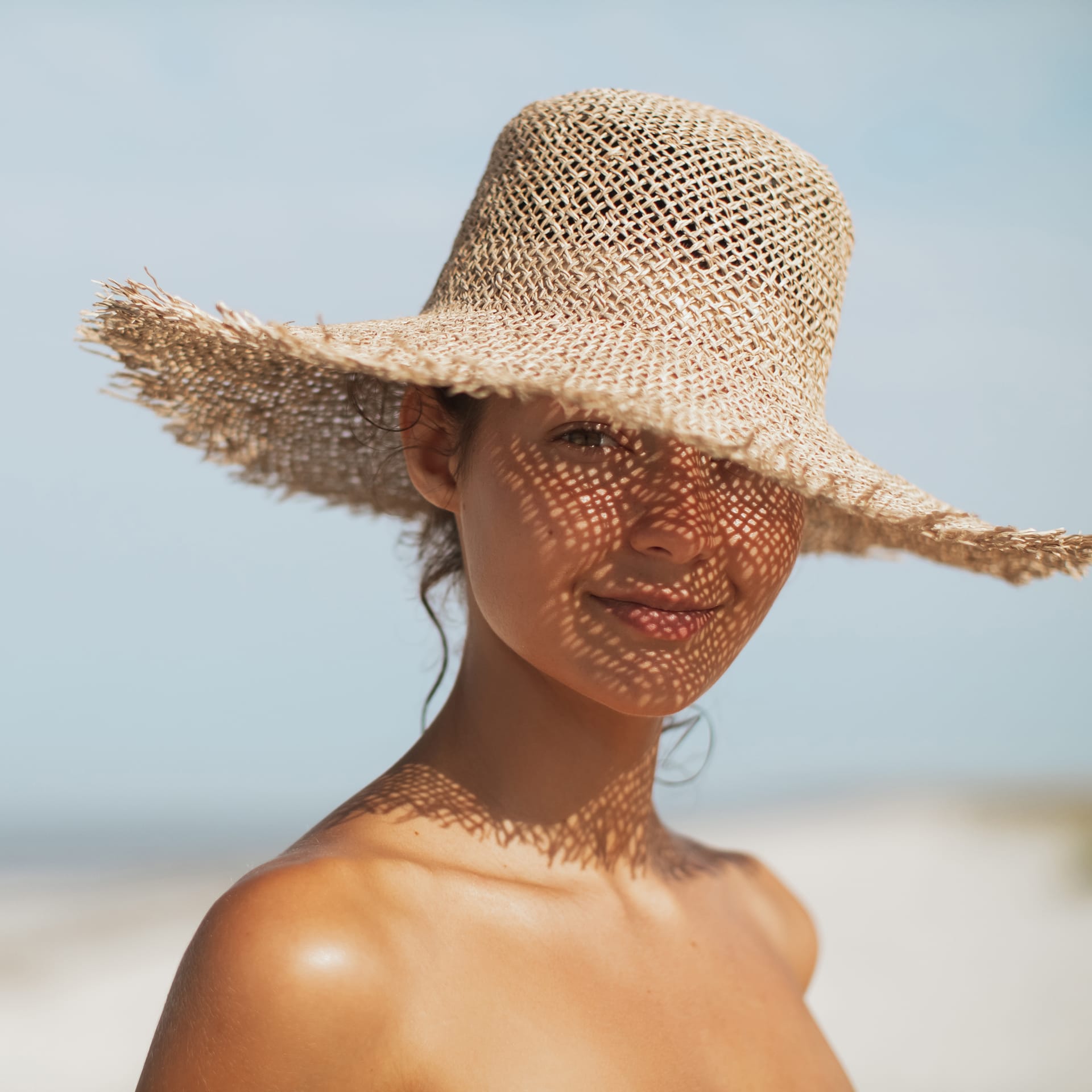 Pretty women pictures beach woman sun hat vacation