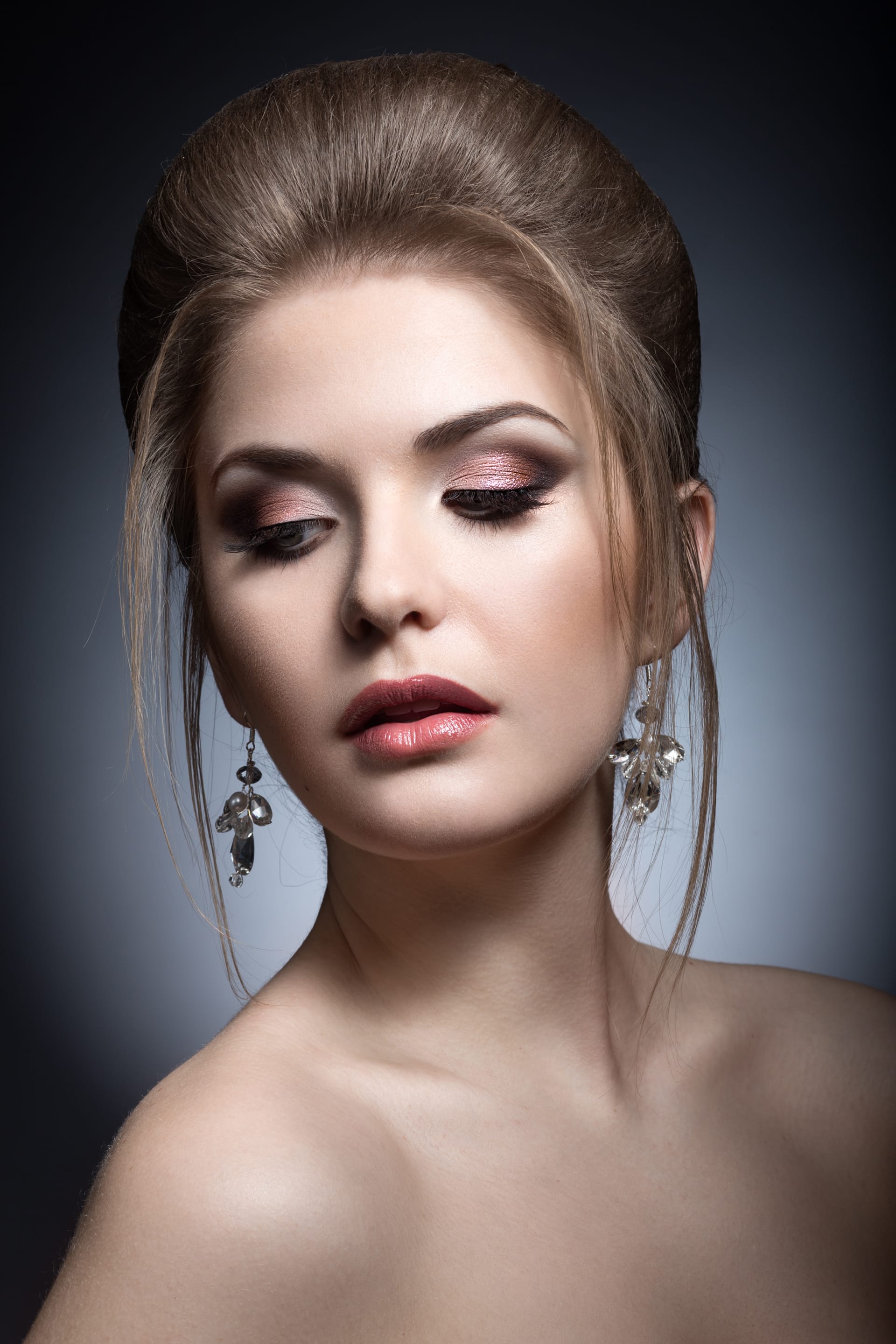 Portrait young woman with elegant hairstyle image aesthetic profile pics