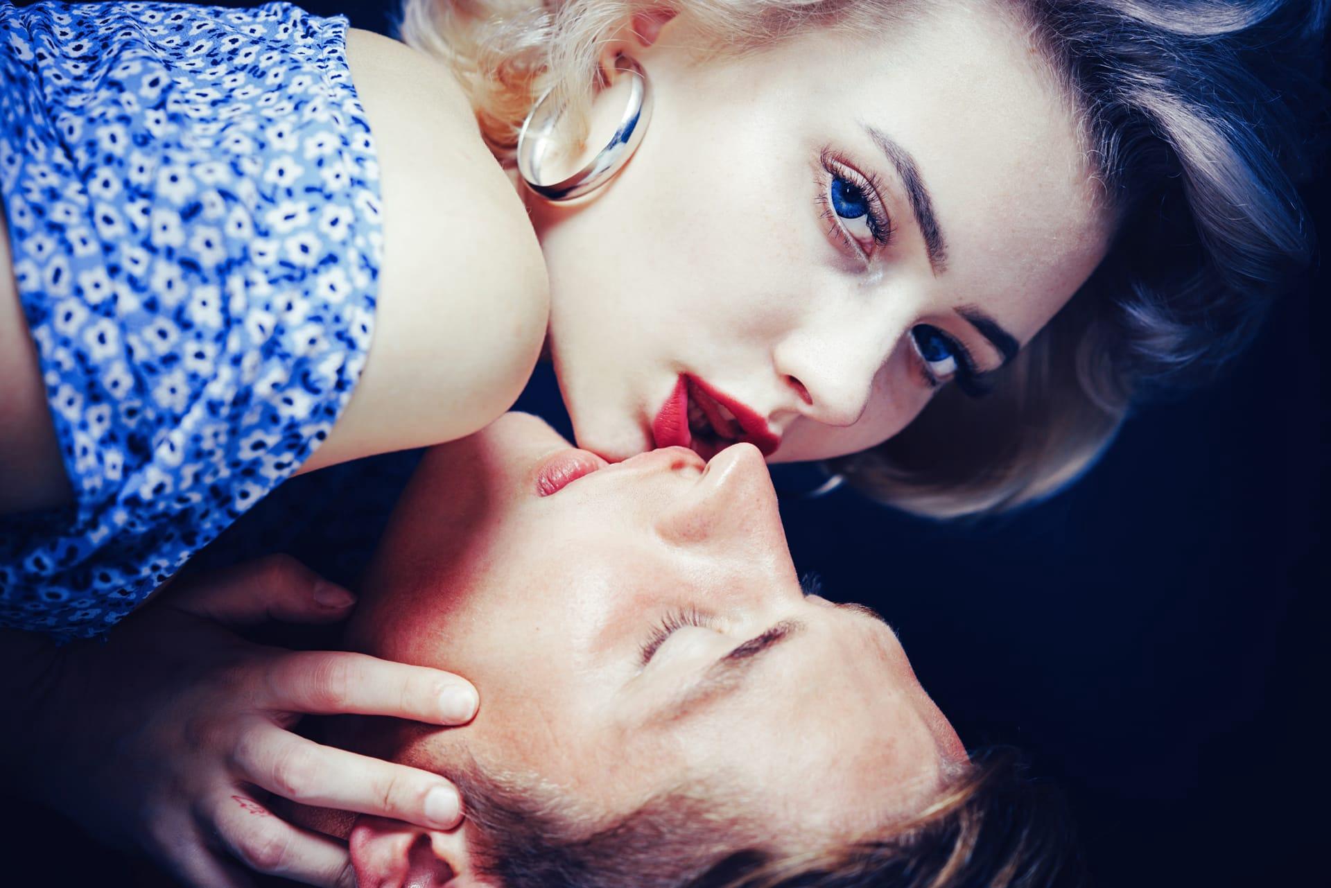 Couple profile pic 03